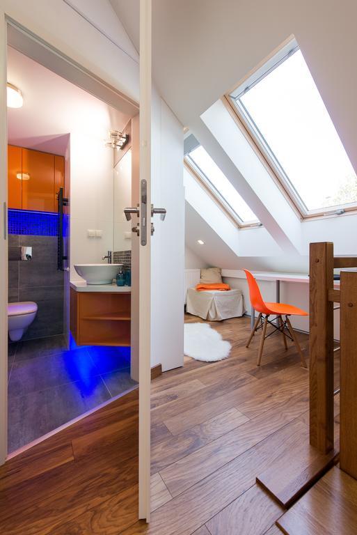 Charming 2-Level Apartment - Podgorze, Old Town Krakow Room photo